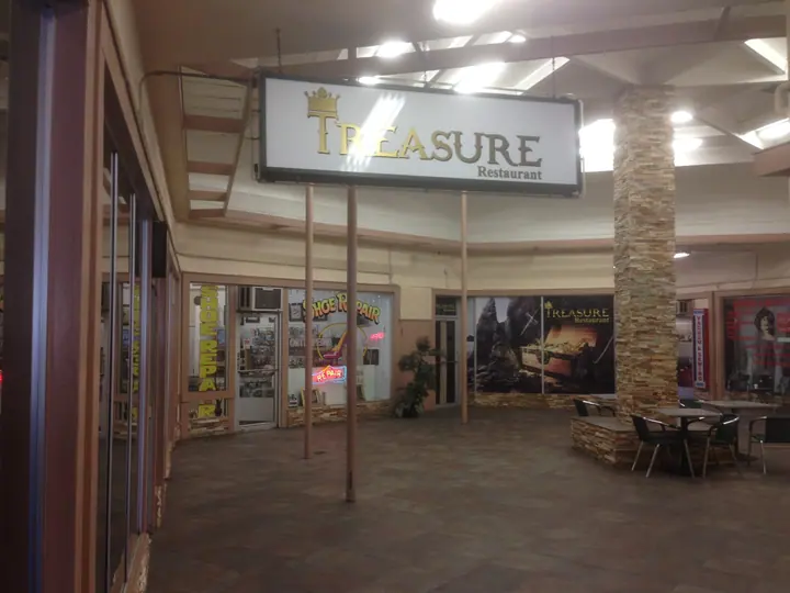 Window Graphics project 17 by United American Signs